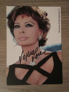 Sophia Loren original signierte Autogrammkarte / TT2 - Bild 1 von 2