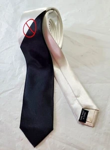 Corbata Danganronpa caja de botín exclusiva corbata delgada negra blanca roja hecha a mano - Imagen 1 de 6
