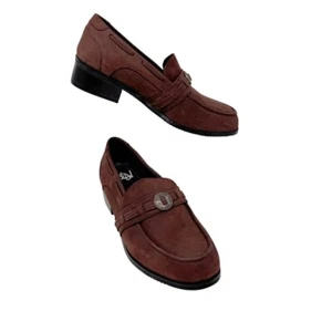 Mocasín sin cordones Roper para mujer de cuero marrón plateado con acento de concho, talla 8,5 - Imagen 1 de 11