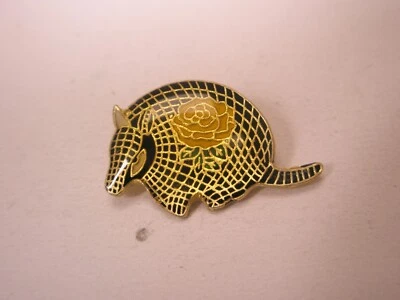 Armadillo & Yellow Rose of Texas Vintage Tie Tack Lapel Pin animal k89 - Image 1 of 4