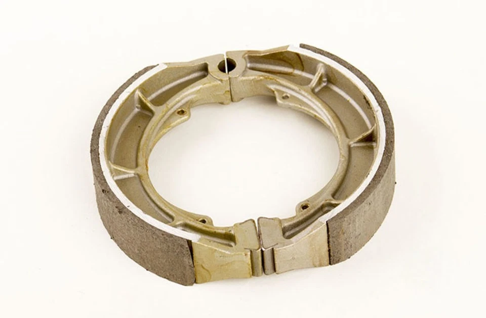 Zapatas de freno traseras 1986 1987 1988 para Suzuki LS650 LS 650 Savage Foto 1 de 1