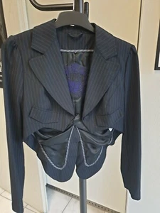 Extravaganter kurzer Damen Blazer im Smokingstil S'Nob L - NEUWERTIG - Bild 1 von 6