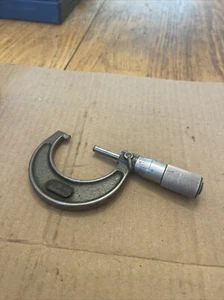 Mitutoyo 1-2" Outside Micrometer (103-136) - Picture 1 of 9