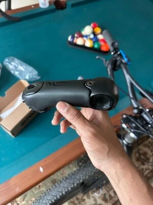 Vástago aerodinámico ENVE 110mm Foto 1 de 3