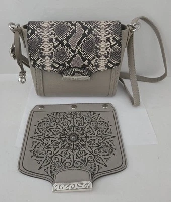 Bolso de mano Brighton Baker Snappy con 2 solapas de jengibre Snappy madera de haya Foto 1 de 4