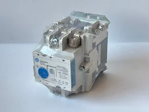 Contactor de iluminación Westinghouse A201K2CA bobina de 2 polos 120 V NEMA tamaño 1 - Imagen 1 de 10