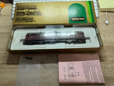 Trix 2468 H0 Dieseltriebwagen VT62 DB Analog volle Funktion guter Zustand in OVP - Bild 1 von 4