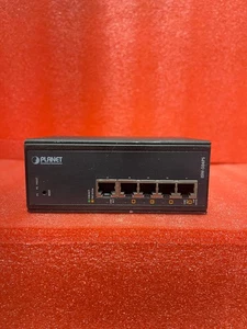 PLANET ISW-504PS INDUSTRIAL 4-PORT POE WEB SMART SWITCH - Picture 1 of 3