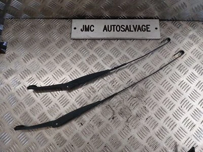 JUEGO DE 2 PARES DE BRAZOS LIMPIAPARABRISAS DELANTERO FIAT IDEA MK1 2003-2006  Foto 1 de 4