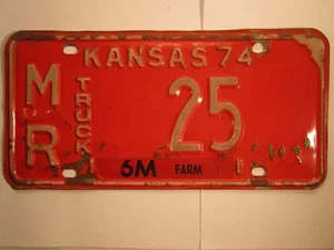 Placa de licencia etiqueta de camión 1974 Kansas Nº 25 número bajo [Z95] - Imagen 1 de 1