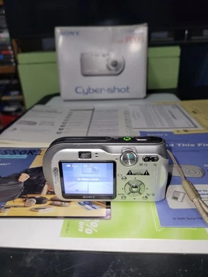 Sony Cybershot DSC-P200 7.2MP Digital Camera Tested Works CIB - Image 1 of 4