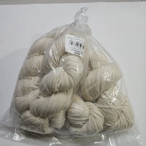Lot 4 W2D4 Fine Organic DK Undyed Yarn - Picture 1 of 1
