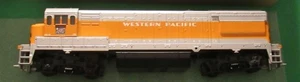 HO Athearn 3413 Western Pacific U-28-30-33B locomotiva diesel fittizia scarsa nuova - Foto 1 di 5