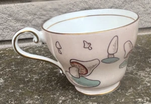 Vintage Aynsley Beige MUSHROOMS Brownie Edition Retro Girl Guides Tea Cup Only - Bild 1 von 4