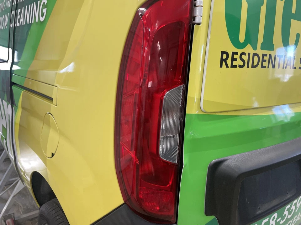 Conjunto de luz trasera izquierda usada se adapta a: Ram Promaster City 2017 grado A izquierdo Foto 1 de 4