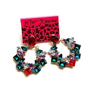 BETSEY JOHNSON MULTI COLOR CRYSTAL RHINESTONE GOLD TONE DANGLE STUD EARRINGS - Picture 1 of 1