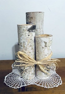 Candelabro decorativo rústico de madera de abedul con luz de té Divine Delights - Imagen 1 de 11