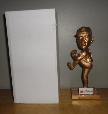 Bobblehead promocional Aaron Nola Gold Reading Fightin Phils Phillies SGA *NUEVO* Foto 1 de 4