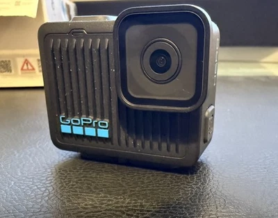 GoPro HERO Compact Waterproof 12MP Action Camera with 4K-30fps Ultra HD Video - Image 1 of 3