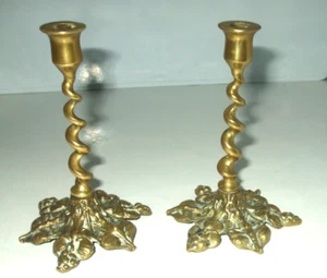 Par de candelabros vintage de latón torcido/torcido de cebada - Imagen 1 de 8