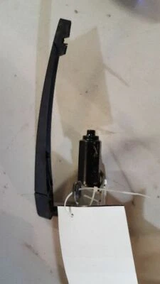 REAR WIPER MOTOR W/ WIPER ARM FITS 04-09 QUEST 31057 - Image 1 of 4