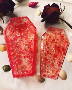 Sparkly Glitter Coffin - Picture 1 of 3