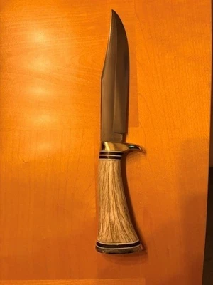 Cuchillo artesanal personalizado estilo Bowie sin usar con mango de ciervo Foto 1 de 4