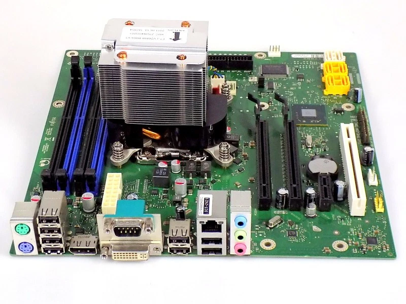 Mainboard CPU Bundle: Fujitsu D3062-A13GS1 + Intel Core i5-2400 für Esprimo E900 - Bild 1 von 1