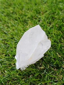 Clear Quartz Carved Gemstone Natural Cluster Bed 65g (A4) - Picture 1 of 3