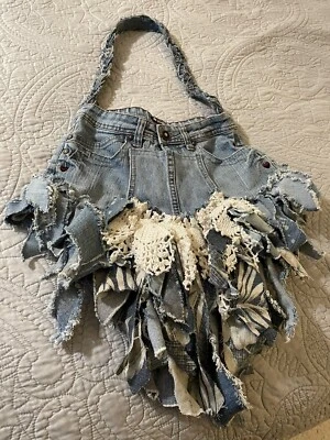 BOLSO DE MANO DENIM JEAN CRAZY, HECHO DE JEANS, POR XOXO Foto 1 de 4