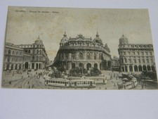 GENOVA PIAZZA DE FERRARI BORSA ANIMATISSIMA ,TRAM VIAGGIATA