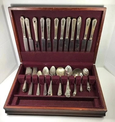 Antique Mixed 45+ Piece Lot Rogers Bro Roosevelt INSICO Silverware Set w/Case VG - Image 1 of 4