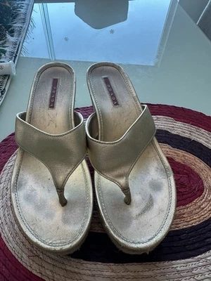 Sandalias de tanga para mujer PRADA talla 37 Foto 1 de 2