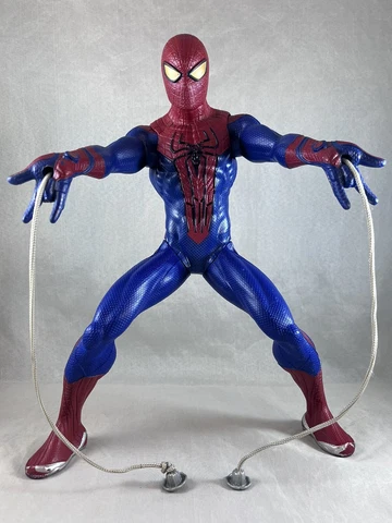 MARVEL 2012 HASBRO THE AMAZING SPIDER-MAN MOTORIZED WEB SHOOTING 14 INCH FIGURE Cover