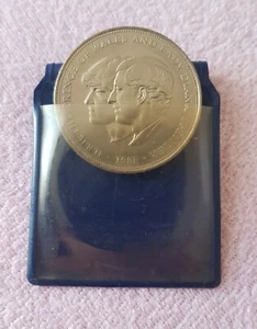 Prince of Wales und Lady Diana 1981 Jubiläumsmünze Sammlerstück  - Bild 1 von 4