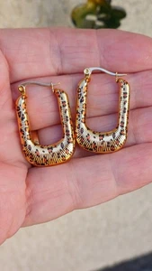 Creolen. Für die Partysaison Prinzessin!!Hypoallergen.Perfektes Weihnachtsgeschenk - Bild 1 von 4