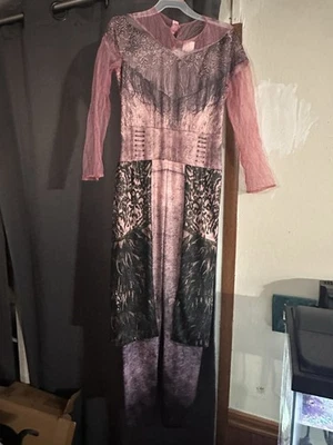 Nuevo con etiquetas Disfraz Disney Store Descendientes 3 Audrey Reina del Niño Medio Talla M 10-12 Foto 1 de 4