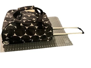Thirty One Polka Dot Rolling Bag - Picture 1 of 1