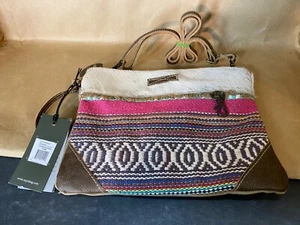 Myna Crossbody Bag / New with tags Style 2920 Boho Design - Picture 1 of 8