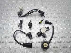Triumph Daytona 675 675R 2012 09-12 engranaje neutro presión aceite velocidad sensor temperatura - Imagen 1 de 10