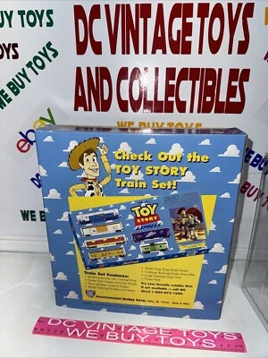 Vintage 1996 Disney's Toy Story COLECIONADOR ESCALA HO Pacote Triplo CONJUNTO DE CARRO Novos ALIENÍGENAS - Imagem 1 de 4