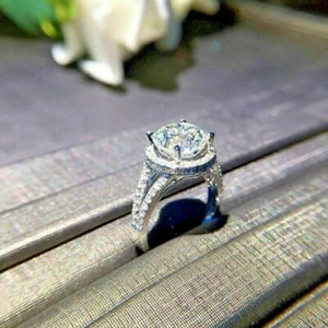 2.20Ct Round Cut Lab-Created Diamond Halo Engagement Ring 14K White Gold Plated - Picture 1 of 7