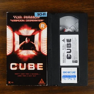 Cube (1997) - VHS Horror Thriller - GREAT CONDITION - Picture 1 of 7