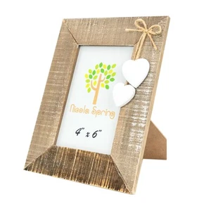 Rustic White Hearts Photo Frame Wooden Picture Display 4 x 6" Natural - Picture 1 of 7