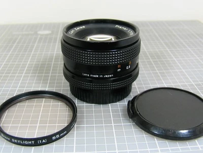 Contax Carl Zeiss Planar 50mm f/1.7 Normal Prime Lens for Y/C Contax/Yashica Mt. - Image 1 of 4