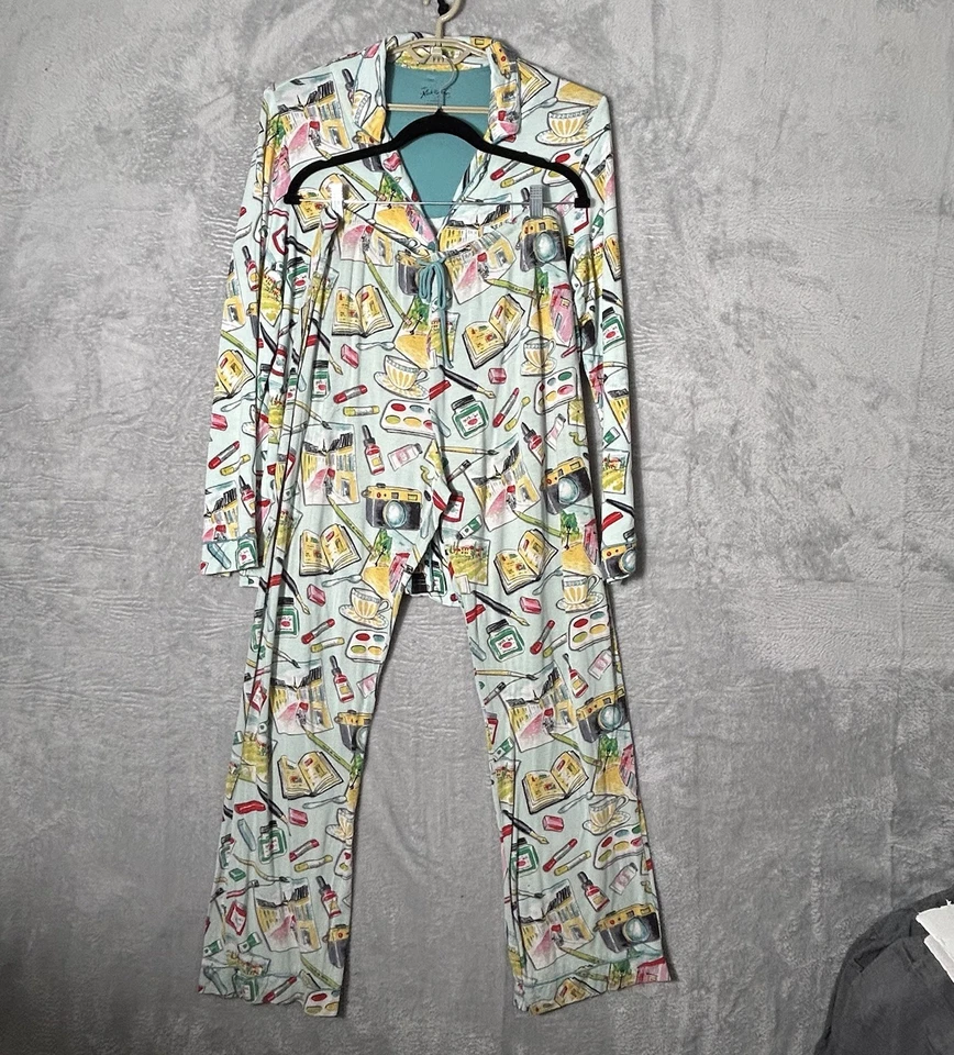 Nick & Nora Pajama Set Womens Large Art Paint Brush Modal Photography Paris Book - Image 1 of 4