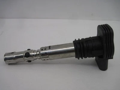 BOBINA DE ENCENDIDO AUDI A4 TT A6 GOLF BEETLE JETTA 2000 00 2001 01 2002 02 - 0 695862 Foto 1 de 4