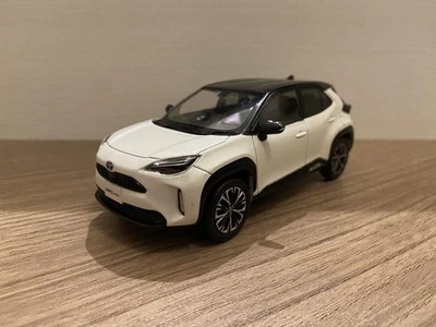 Toyota 1/30 Yaris Cross Genuine Color Sample Novelty Toy Car White Pearl - image 1 of 3