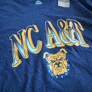 North Carolina NC A&T Men's Graphic T-Shirt Size Large Heathered Navy NWT New - Picture 1 of 3