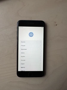 Apple iPhone 8 Plus A1897 (GSM) - 64GB - Schwarz (Ohne Simlock) - Bild 1 von 3